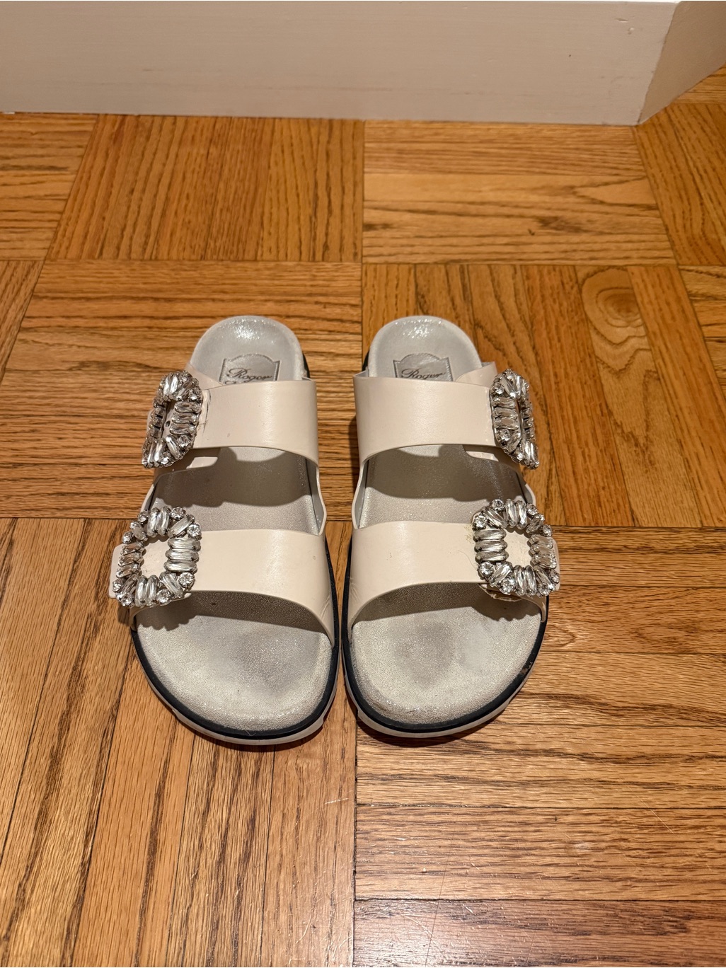 Roger Vivier Slidy Viv Buckle Sandal Off-White